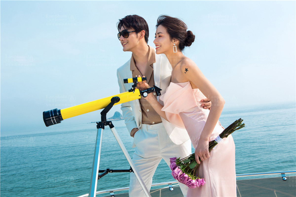 十里游艇 | 最新主题 | 作品展示 | 深圳皇室米兰婚纱摄影集团